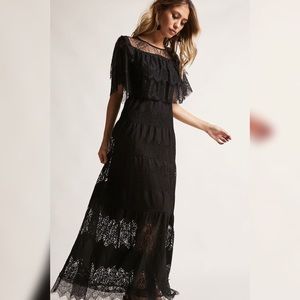 Medium Black Tiered Lace Maxi Dress